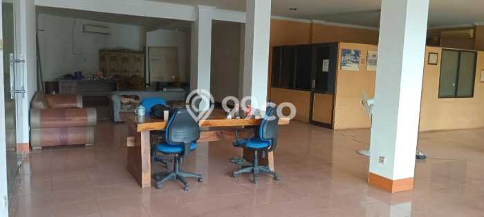 Ruko Dijual di Prime Area Jakarta Selatan Luas 925m2 Ruko Dijual di Prime Area Jakarta Selatan Luas 925m2