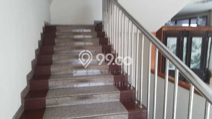 Kantor Dijual di Prime Area Jakarta Barat Luas 1055m2 Kantor Dijual di Prime Area Jakarta Barat Luas 1055m2