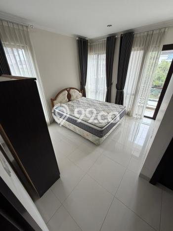 Dijual Rumah Mewah Elegan Dengan View Cantik di Podomoro Park Bandung, Bandung Dijual Rumah Mewah Elegan Dengan View Cantik di Podomoro Park Bandung, Bandung