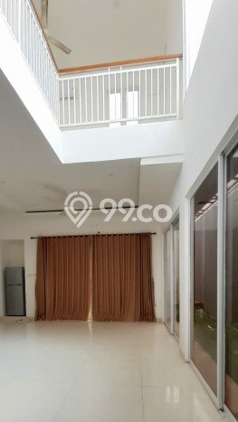 Ready to Use! Premium House LT 180m2 Desain Elegan di Graha Raya Ready to Use! Premium House LT 180m2 Desain Elegan di Graha Raya