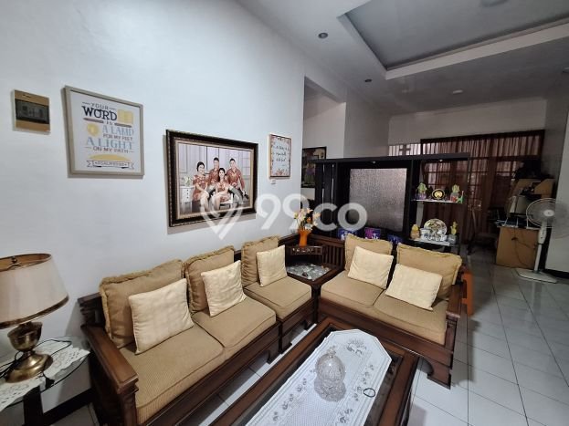 Hunian Cantik Minimalis Lb 100m2 di Pamulang, Tangerang Selatan Hunian Cantik Minimalis Lb 100m2 di Pamulang, Tangerang Selatan