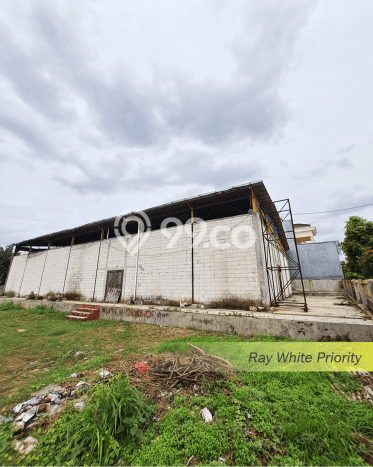 Unit Gudang Dijual di Tangerang Selatan LT 1765m2 & LB 0m2 Unit Gudang Dijual di Tangerang Selatan LT 1765m2 & LB 0m2