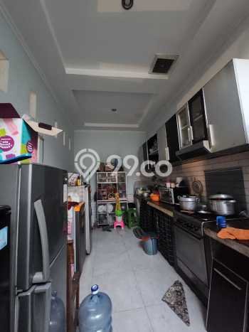 Siap Huni Hunian Elit 5 Kamar di Ciputat Timur Dekat ke Mana Saja Siap Huni Hunian Elit 5 Kamar di Ciputat Timur Dekat ke Mana Saja