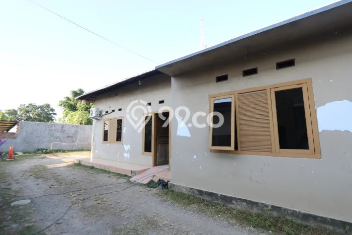 Ruko Dijual di Indramayu LT 529m2, LB 226m2 untuk Investasi Ruko Dijual di Indramayu LT 529m2, LB 226m2 untuk Investasi