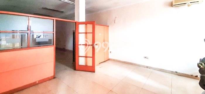 Unit Kantor Dijual di Kembangan Jakarta Barat Luas Bangunan 600m2 Unit Kantor Dijual di Kembangan Jakarta Barat Luas Bangunan 600m2