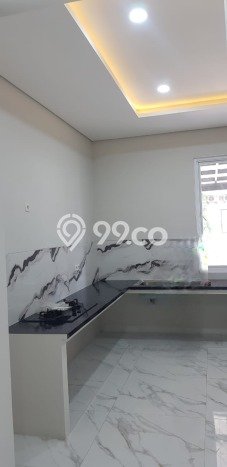 Ready to Use! Luxury House LT 202m2 Desain Elegan di BSD The Icon Ready to Use! Luxury House LT 202m2 Desain Elegan di BSD The Icon