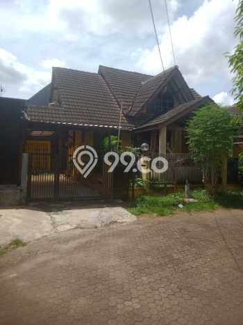 Jual Rumah Bagus Siap Huni LB 150m2 di Serpong Utara, Tangerang Selatan Jual Rumah Bagus Siap Huni LB 150m2 di Serpong Utara, Tangerang Selatan