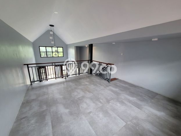 Dijual Rumah Eksklusif 3 KT di Manyaran, Semarang Dijual Rumah Eksklusif 3 KT di Manyaran, Semarang