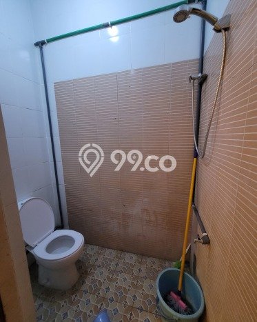 Unit Ruko Dijual di Gajah Mungkur Semarang Luas Tanah 100m2, Luas Bangunan 150m2 Unit Ruko Dijual di Gajah Mungkur Semarang Luas Tanah 100m2, Luas Bangunan 150m2