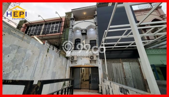 Unit Ruko Dijual di Gajah Mungkur Semarang Luas Tanah 100m2, Luas Bangunan 150m2 Unit Ruko Dijual di Gajah Mungkur Semarang Luas Tanah 100m2, Luas Bangunan 150m2