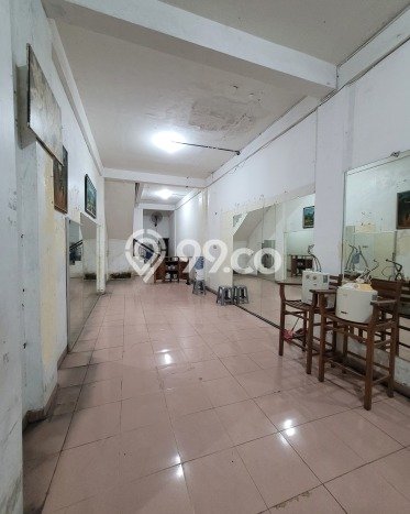 Unit Ruko Dijual di Gajah Mungkur Semarang Luas Tanah 100m2, Luas Bangunan 150m2 Unit Ruko Dijual di Gajah Mungkur Semarang Luas Tanah 100m2, Luas Bangunan 150m2