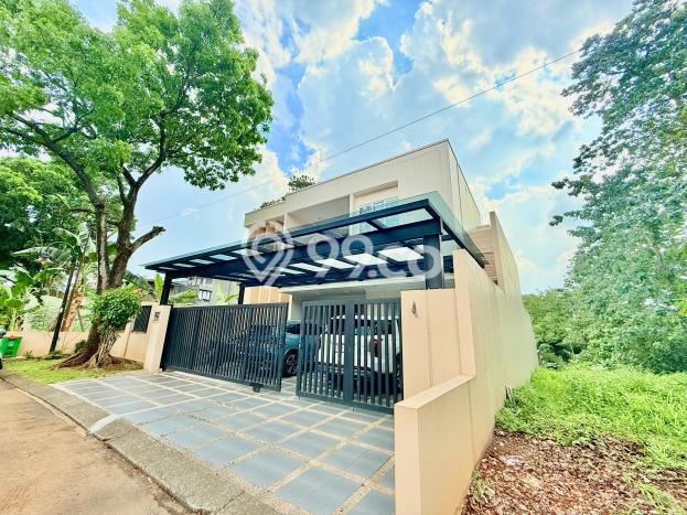 Ready to Use! Luxury House LT 858m2 Desain Modern di Sentul City Ready to Use! Luxury House LT 858m2 Desain Modern di Sentul City