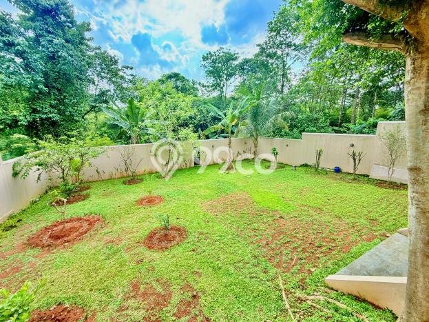 Ready to Use! Luxury House LT 858m2 Desain Modern di Sentul City Ready to Use! Luxury House LT 858m2 Desain Modern di Sentul City