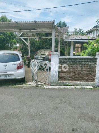 Rumah Modern 5 KT di Dago Bandung Unfurnished Rumah Modern 5 KT di Dago Bandung Unfurnished