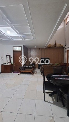 Hunian Mewah LB 320m2 Siap Pakai Desain Elegan di BKR, Bandung Hunian Mewah LB 320m2 Siap Pakai Desain Elegan di BKR, Bandung