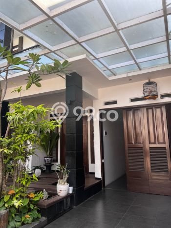 Hunian Mewah LB 340m2 Siap Pakai Desain Elegan di Turangga, Bandung Hunian Mewah LB 340m2 Siap Pakai Desain Elegan di Turangga, Bandung