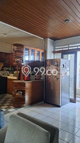 Rumah Modern 4 KT LT 220m2 di Turangga Rumah Modern 4 KT LT 220m2 di Turangga