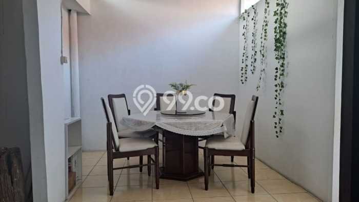Rumah Modern 4 KT di Buah Batu Bandung Semi Furnished Rumah Modern 4 KT di Buah Batu Bandung Semi Furnished