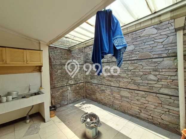 Rumah Modern 4 KT LT 174m2 di Buah Batu Rumah Modern 4 KT LT 174m2 di Buah Batu