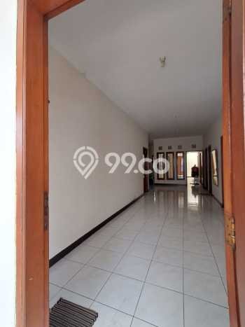 Rumah Modern 4 KT LT 174m2 di Buah Batu Rumah Modern 4 KT LT 174m2 di Buah Batu