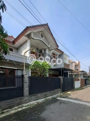 Rumah Luas Asri 3 KT Siap Huni di Buah Batu Bandung Rumah Luas Asri 3 KT Siap Huni di Buah Batu Bandung
