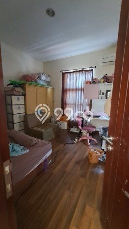 Rumah Elit LB 240m2 Siap Pakai Desain Elegan di Cikutra, Bandung Rumah Elit LB 240m2 Siap Pakai Desain Elegan di Cikutra, Bandung
