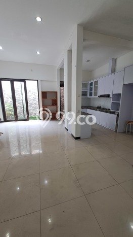 Dijual Hunian Rumah Nyaman 4 KT di Soekarno Hatta, Bandung Dijual Hunian Rumah Nyaman 4 KT di Soekarno Hatta, Bandung