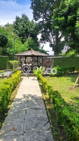 Rumah Luxury Modern Tanpa Renovasi di Buah Batu Bandung Rumah Luxury Modern Tanpa Renovasi di Buah Batu Bandung