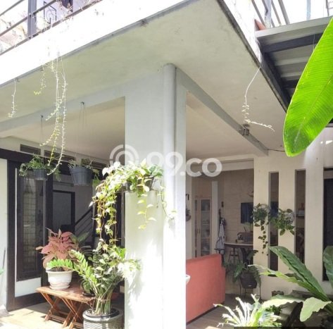 Ready to Use! Luxury House LT 158m2 Desain Elegan di Terusan Buah Batu Ready to Use! Luxury House LT 158m2 Desain Elegan di Terusan Buah Batu