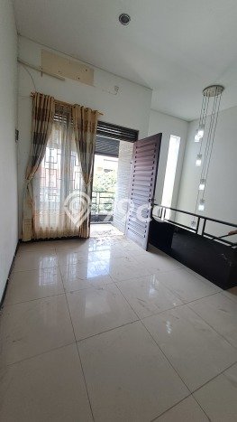 Dijual Hunian Rumah Nyaman 4 KT di Soekarno Hatta, Bandung Dijual Hunian Rumah Nyaman 4 KT di Soekarno Hatta, Bandung