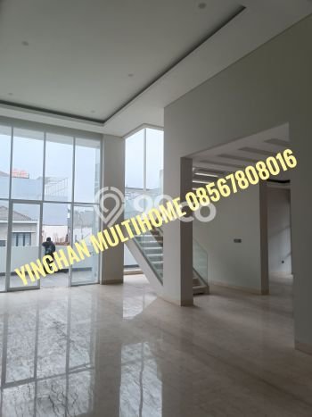 Ready to Use! Luxury House LT 260m2 Desain Elegan di Pantai Indah Kapuk Ready to Use! Luxury House LT 260m2 Desain Elegan di Pantai Indah Kapuk