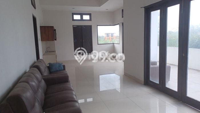 HARGA SPESIAL! Rumah Modern area Denpasar Utara, Denpasar, Luas 400m² LB 400m² Bisa Nego! HARGA SPESIAL! Rumah Modern area Denpasar Utara, Denpasar, Luas 400m² LB 400m² Bisa Nego!