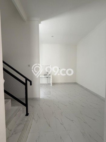 Rumah Luas Asri 3 KT Siap Pakai di Harapan Jaya Bekasi Rumah Luas Asri 3 KT Siap Pakai di Harapan Jaya Bekasi