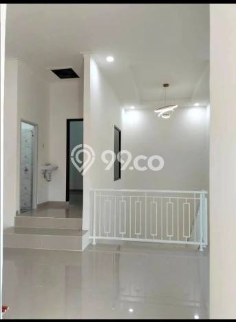 HUNIAN BERKELAS! Rumah Premium Harapan Indah, Bekasi, LT 60m² LB 80m² HUNIAN BERKELAS! Rumah Premium Harapan Indah, Bekasi, LT 60m² LB 80m²