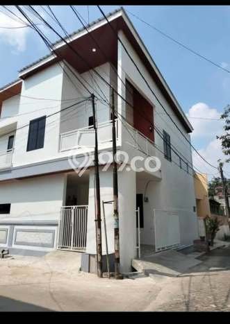 HUNIAN BERKELAS! Rumah Premium Harapan Indah, Bekasi, LT 60m² LB 80m² HUNIAN BERKELAS! Rumah Premium Harapan Indah, Bekasi, LT 60m² LB 80m²