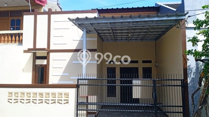 Rumah Strategis 3 Kamar Tidur dan 1 Kamar Mandi di Harapan Indah, Dekat Pusat Kota, Bekasi Rumah Strategis 3 Kamar Tidur dan 1 Kamar Mandi di Harapan Indah, Dekat Pusat Kota, Bekasi