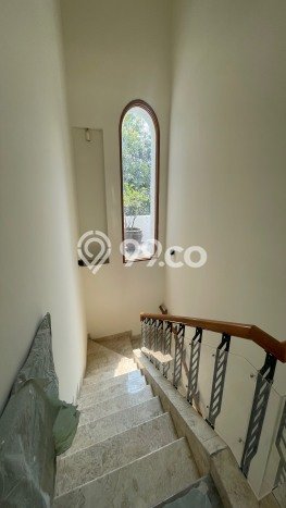 HOT LISTING! Rumah Siap Huni lokasi Pondok Indah, Jakarta Selatan, LT 425m² Bangunan 500m² HOT LISTING! Rumah Siap Huni lokasi Pondok Indah, Jakarta Selatan, LT 425m² Bangunan 500m²