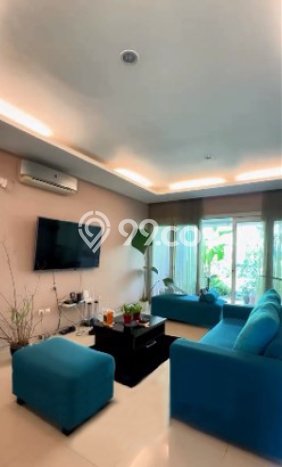 For Sale! Luxury House LT 183m2 Desain Elegan di Lebak Bulus For Sale! Luxury House LT 183m2 Desain Elegan di Lebak Bulus