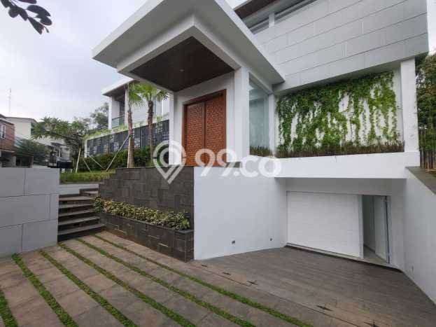 Rumah Luxury Modern Tanpa Renovasi di Pondok Indah Jakarta Selatan Rumah Luxury Modern Tanpa Renovasi di Pondok Indah Jakarta Selatan