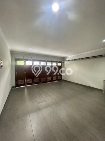 Jual Rumah Mewah Megah Dengan View Eksklusif di Pondok Indah, Jakarta Selatan Jual Rumah Mewah Megah Dengan View Eksklusif di Pondok Indah, Jakarta Selatan