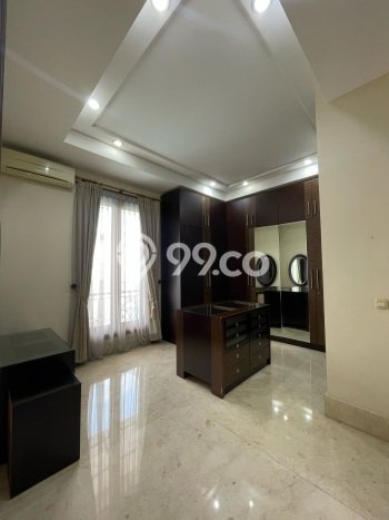 Rumah Elit Modern Siap Huni di Pondok Indah Jakarta Selatan Rumah Elit Modern Siap Huni di Pondok Indah Jakarta Selatan