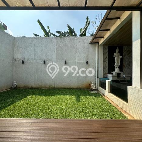 Rumah Luxury Modern Siap Huni di Cirendeu Jakarta Selatan Rumah Luxury Modern Siap Huni di Cirendeu Jakarta Selatan