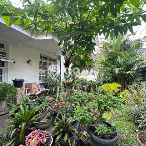 Rumah Elit Modern Siap Huni di Pondok Indah Jakarta Selatan Rumah Elit Modern Siap Huni di Pondok Indah Jakarta Selatan