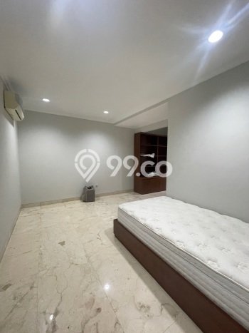 Jual Rumah Mewah Megah Dengan View Eksklusif di Pondok Indah, Jakarta Selatan Jual Rumah Mewah Megah Dengan View Eksklusif di Pondok Indah, Jakarta Selatan