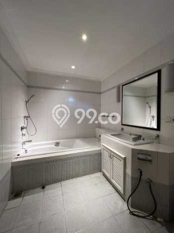 Dijual Rumah Luas Megah Dengan View Cantik di Pondok Indah, Jakarta Selatan Dijual Rumah Luas Megah Dengan View Cantik di Pondok Indah, Jakarta Selatan