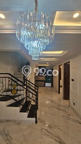 Siap Huni Rumah Mewah 4 Kamar di Jagakarsa Dekat ke Mana Saja Siap Huni Rumah Mewah 4 Kamar di Jagakarsa Dekat ke Mana Saja