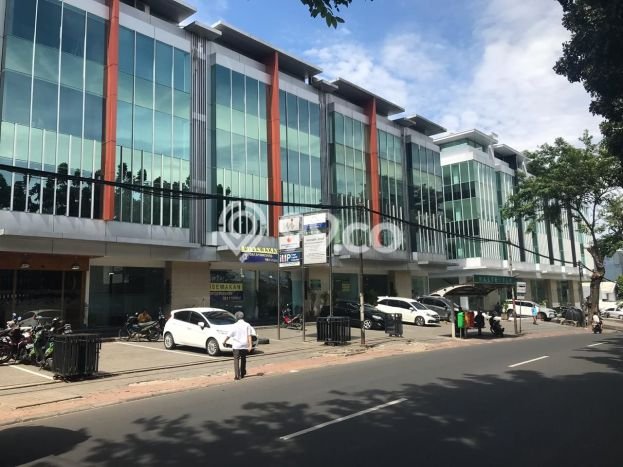 Ruko Lokasi Strategis di , Luas 1300m2m², Jalan Raya Ruko Lokasi Strategis di , Luas 1300m2m², Jalan Raya