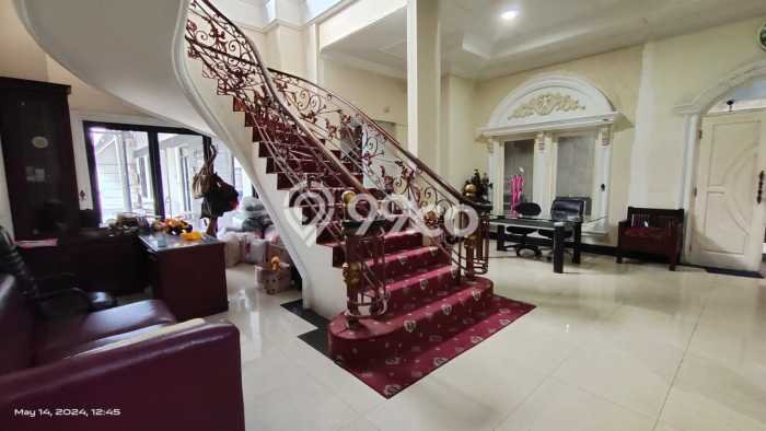 Rumah Mewah Siap Huni LT 1750m2 di Tambun Selatan, Bekasi Rumah Mewah Siap Huni LT 1750m2 di Tambun Selatan, Bekasi
