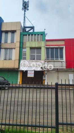 Ruko disewakan di Tambun Selatan Bekasi dengan luas bangunan 178m2 Ruko disewakan di Tambun Selatan Bekasi dengan luas bangunan 178m2