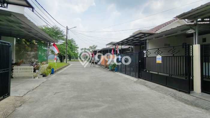 Rumah Strategis Modern Lb 90m2 di Mustikajaya, Bekasi Rumah Strategis Modern Lb 90m2 di Mustikajaya, Bekasi